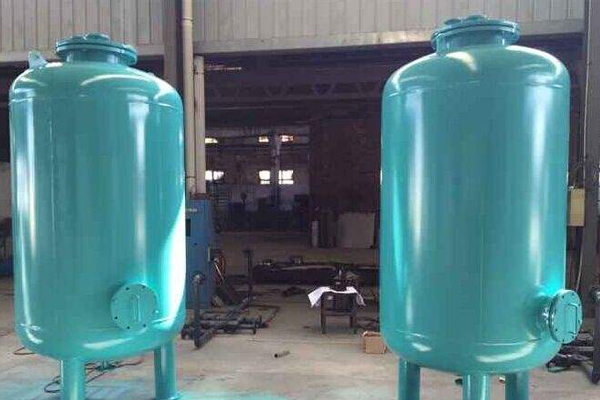 多介質(zhì)過濾器是怎么將水中雜質(zhì)去除掉的？